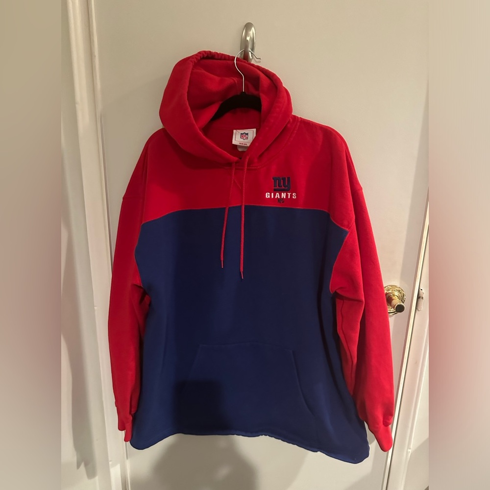 Men’s New York Giants Pullover Hoodie. Size XXL.